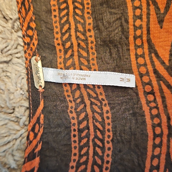 Free People Feather In The Wind Top In Blood Orange - Picture 4 of 9